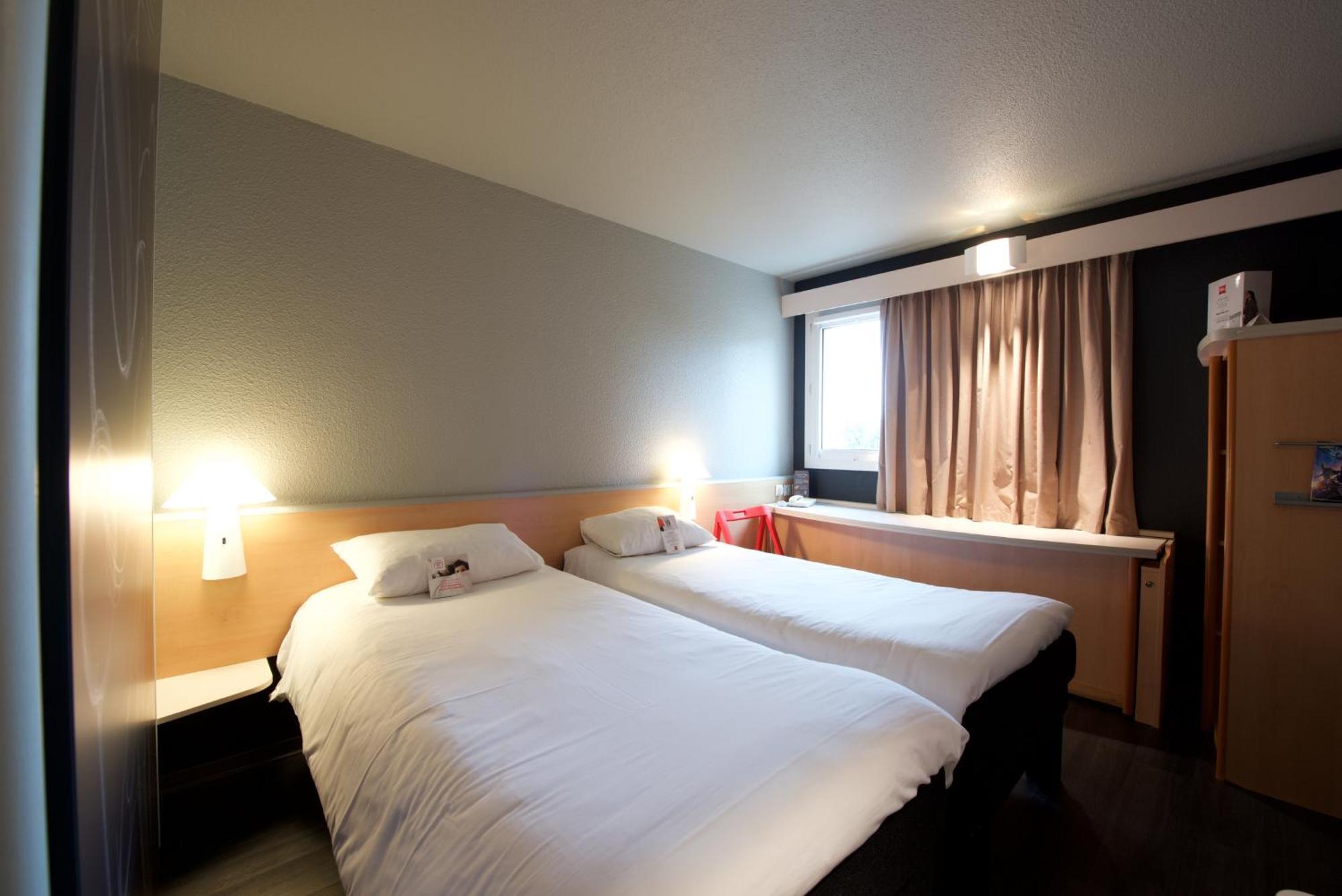 Ibis Pau Lescar Hotel Phòng bức ảnh