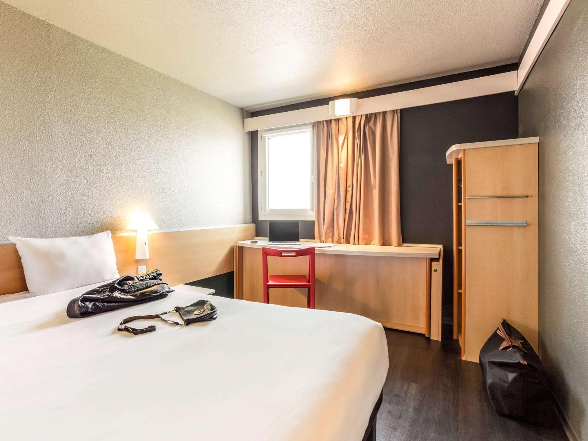 Ibis Pau Lescar Hotel Ngoại thất bức ảnh